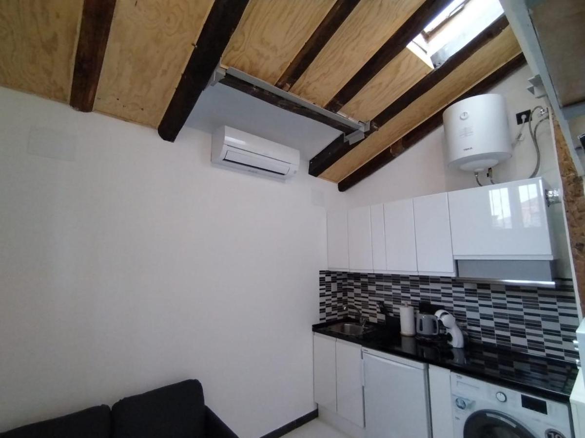 Estudio Con 2 Plantas - Puerta Del Sol Madrid Exterior photo